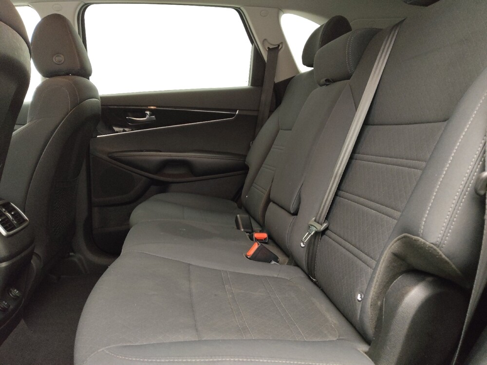 2019 Kia Sorento in Colorado Springs, CO 80909 - 18091389 18