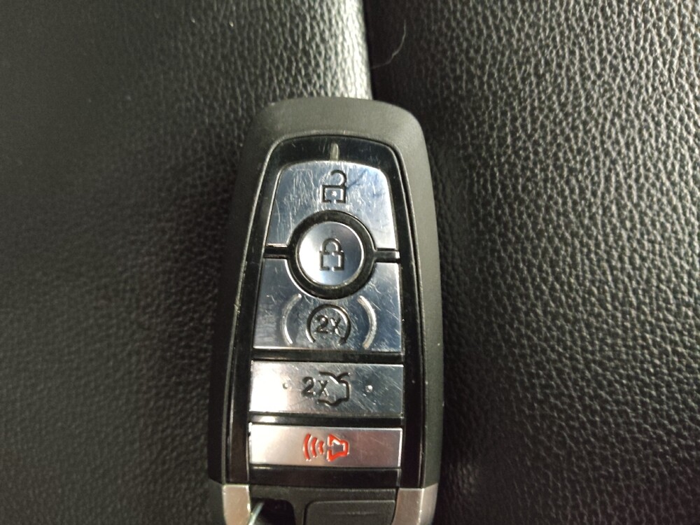 2020 Ford Explorer in Lombard, IL 60148 - 18091391 32