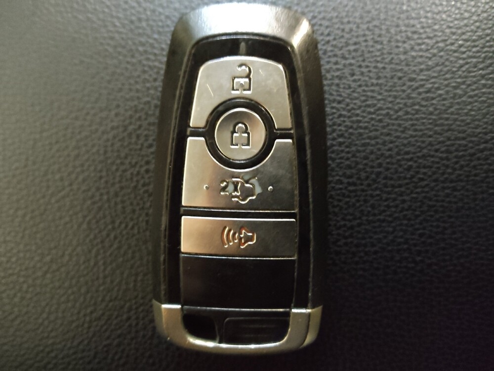 2018 Ford Fusion in Winston-Salem, NC 27103 - 18091398 32