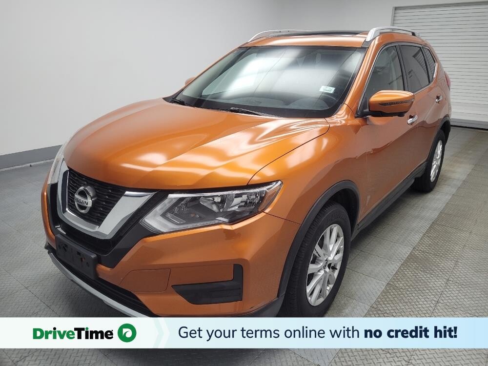 2017 Nissan Rogue in Indianapolis, IN 46219 - 18091401