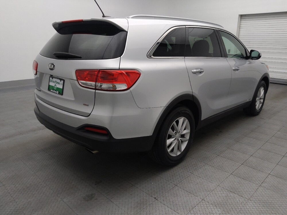 2017 Kia Sorento in Ocala, FL 34471 - 18091404 9