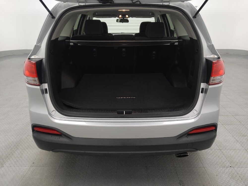 2017 Kia Sorento in Ocala, FL 34471 - 18091404 29