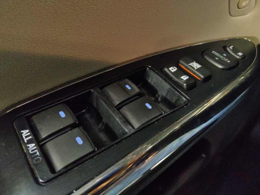 2014 Toyota Avalon in Chandler, AZ 85225 - 18091406 27