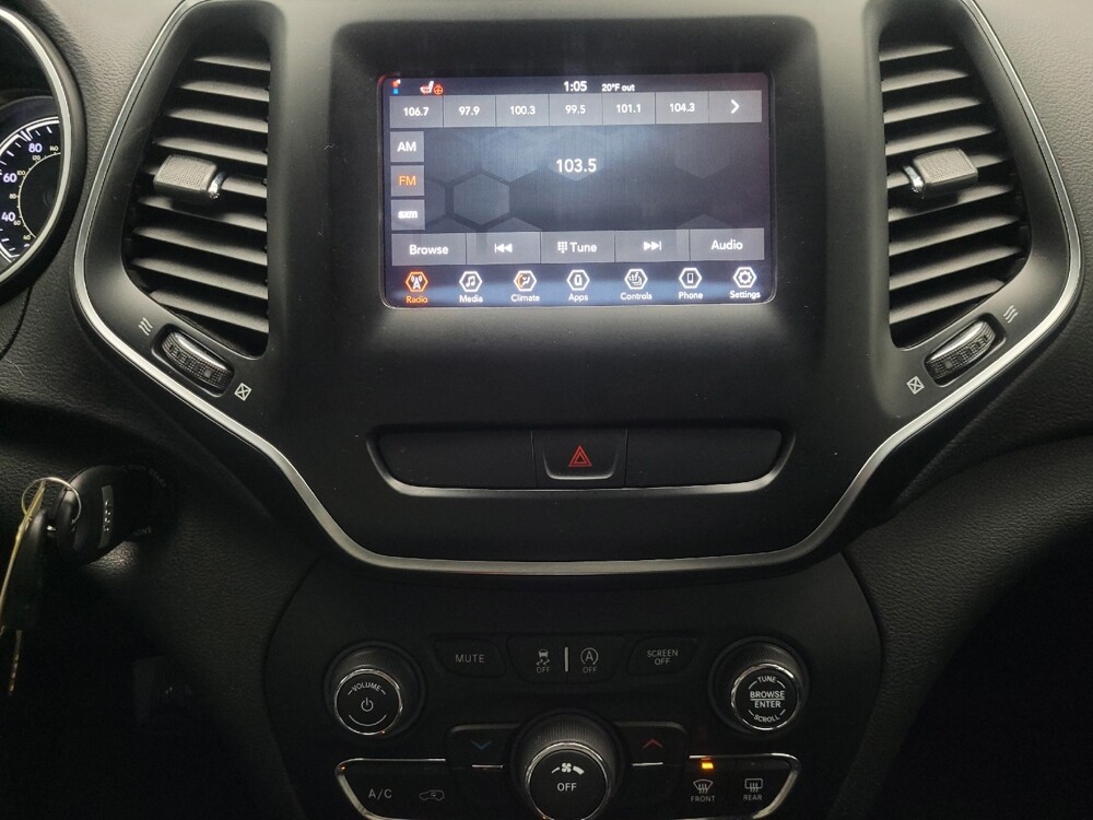 2019 Jeep Cherokee in Indianapolis, IN 46219 - 18091408 25