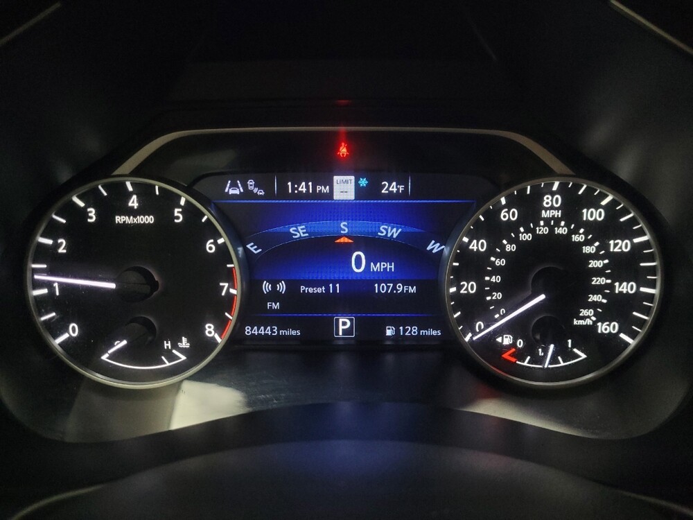 2019 Nissan Murano in Indianapolis, IN 46219 - 18091409 23
