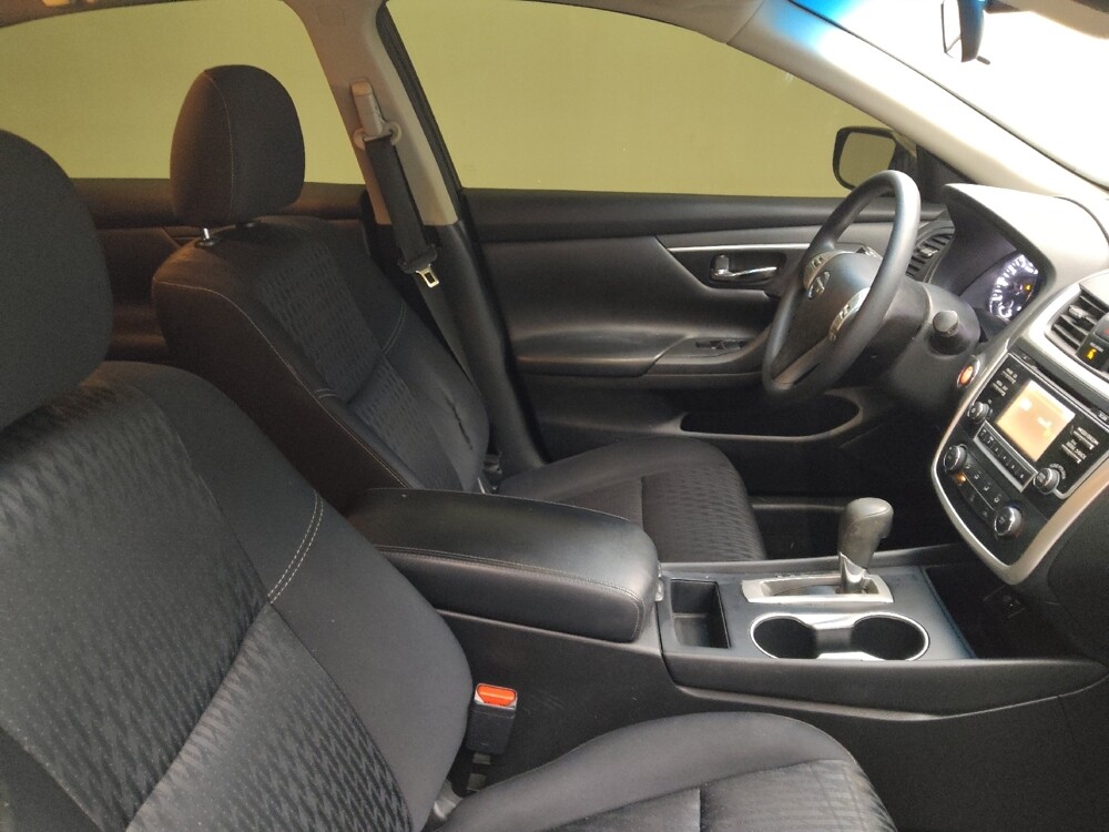2018 Nissan Altima in Midlothian, IL 60445 - 18091410 21