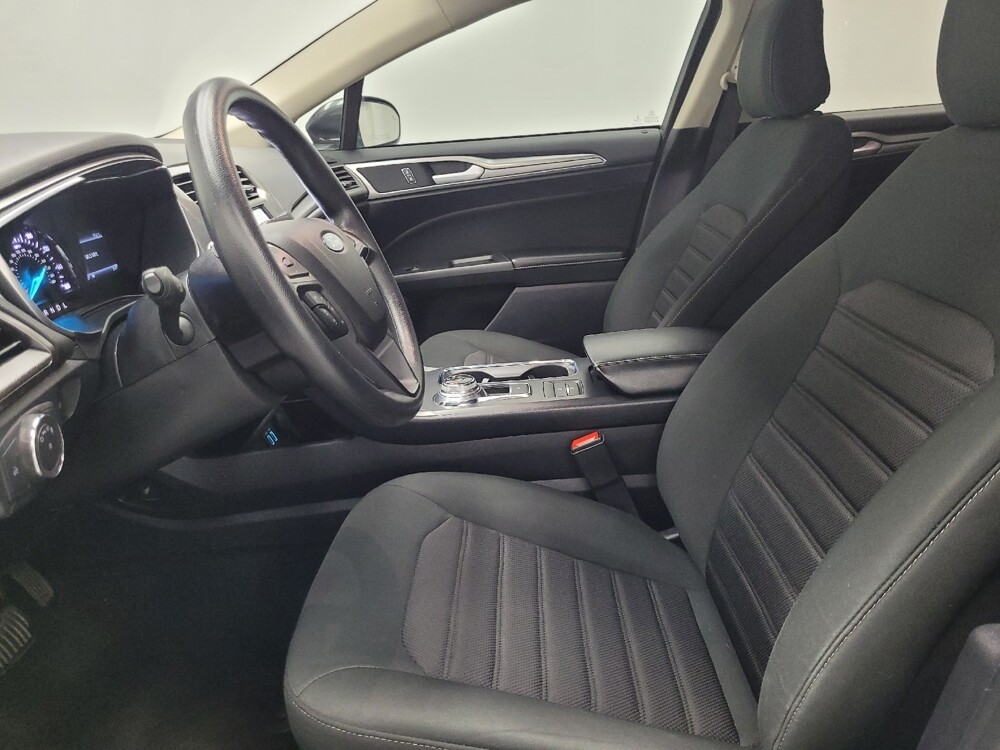 2020 Ford Fusion in Las Vegas, NV 89104 - 18091418 17