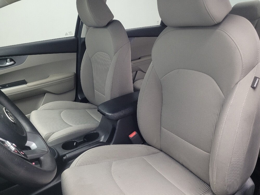 2020 Kia Forte in Union City, GA 30291 - 18091429 17