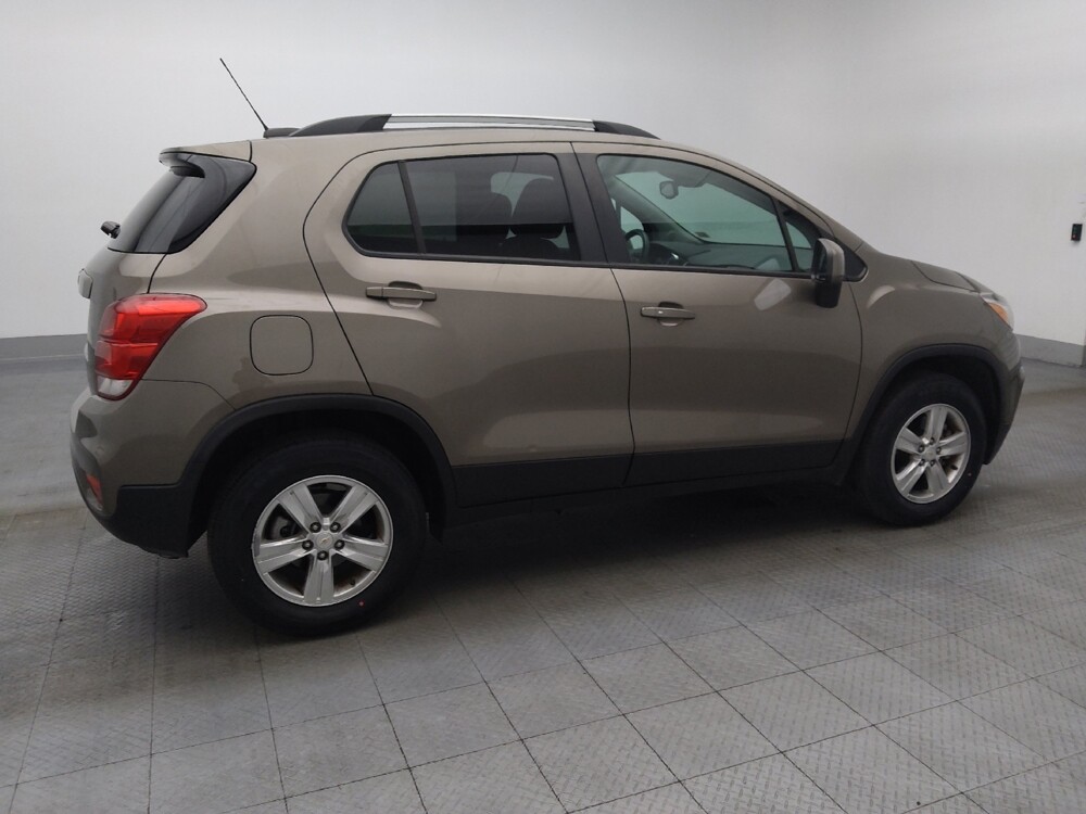 2022 Chevrolet Trax in Savannah, GA 31419 - 18091433 10