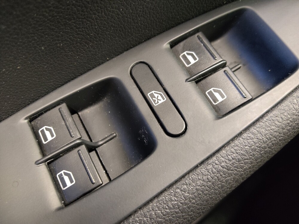 2013 Volkswagen Jetta in Houston, TX 77034 - 18091440 27