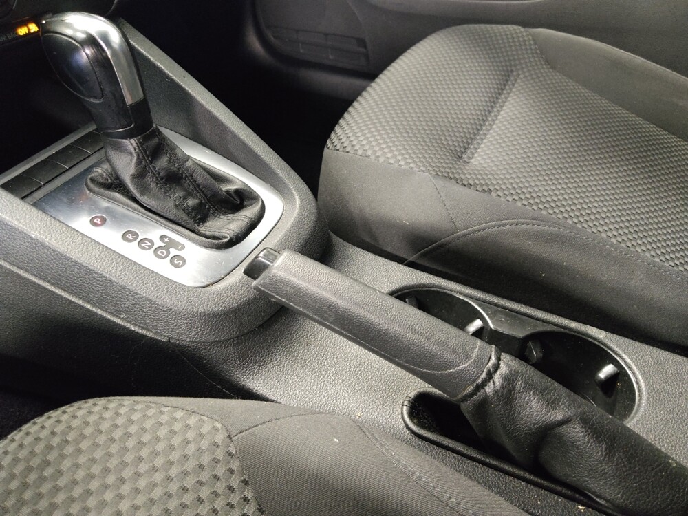 2013 Volkswagen Jetta in Houston, TX 77034 - 18091440 26