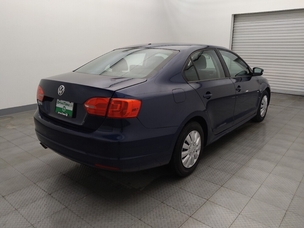 2013 Volkswagen Jetta in Houston, TX 77034 - 18091440 9