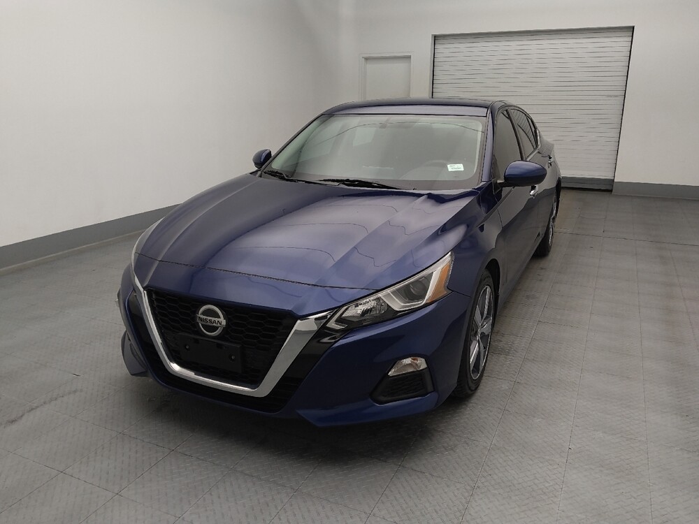 2020 Nissan Altima in Wichita, KS 67207 - 18091446 15