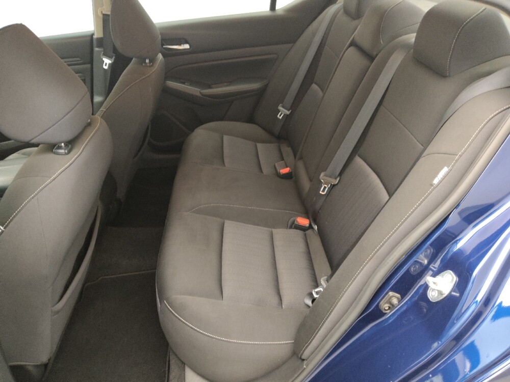 2020 Nissan Altima in Wichita, KS 67207 - 18091446 18