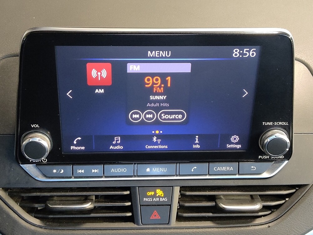 2021 Nissan Altima in Live Oak, TX 78233 - 18091456 25