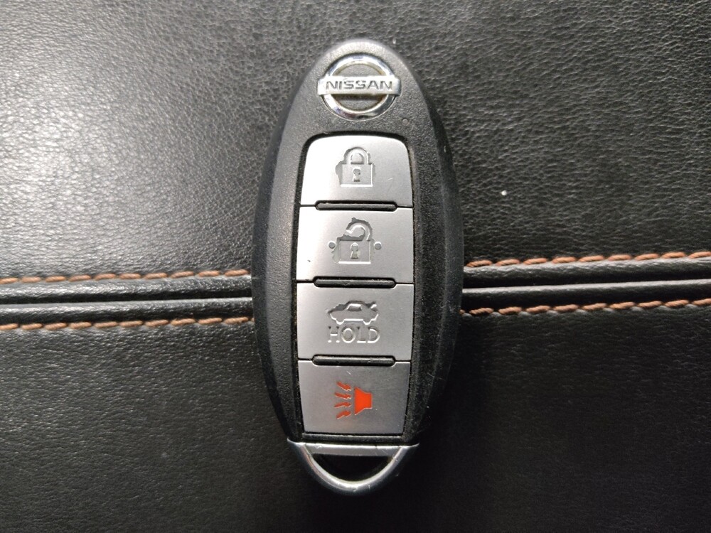 2021 Nissan Altima in Live Oak, TX 78233 - 18091456 32