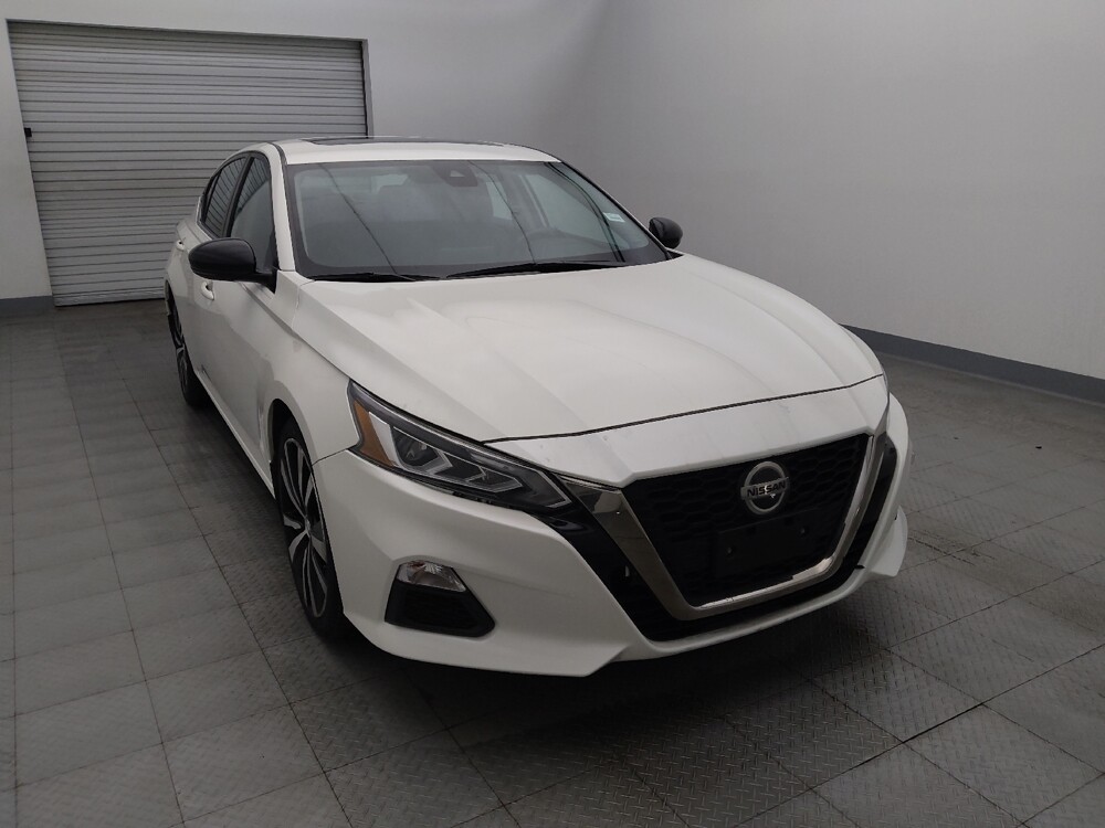 2021 Nissan Altima in Live Oak, TX 78233 - 18091456 14