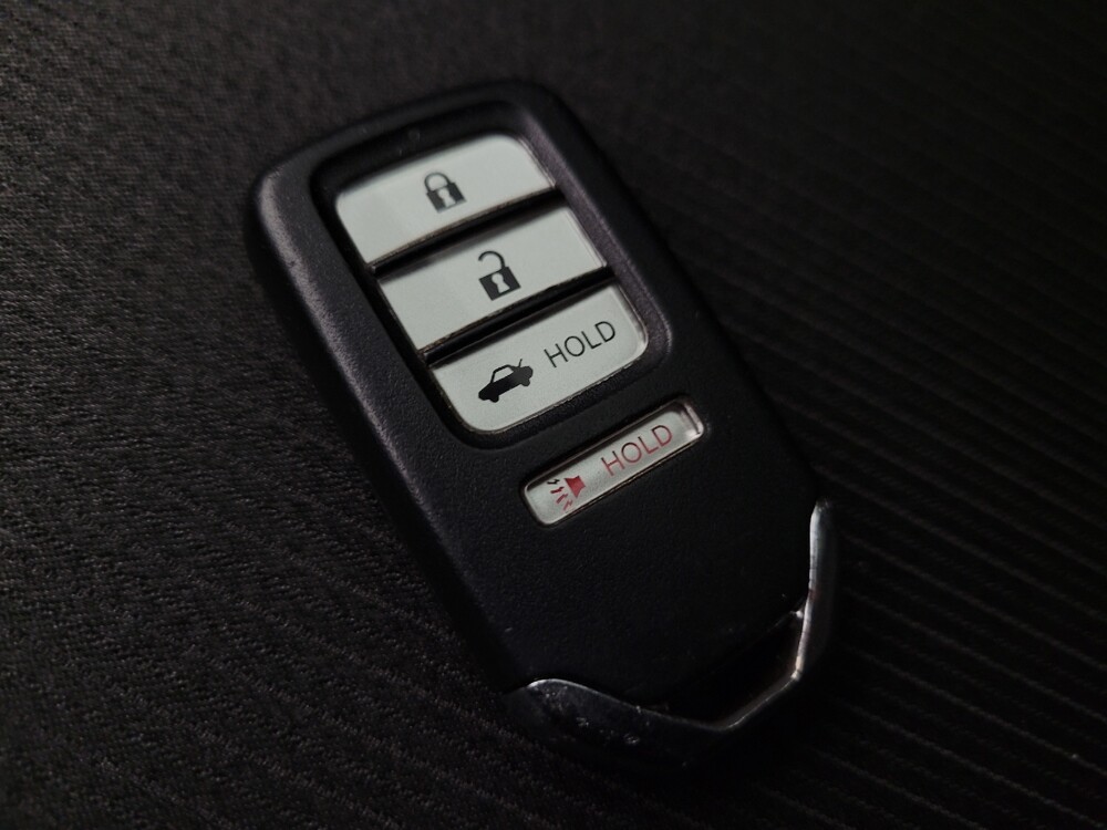 2019 Honda Accord in Tucson, AZ 85705 - 18091457 32