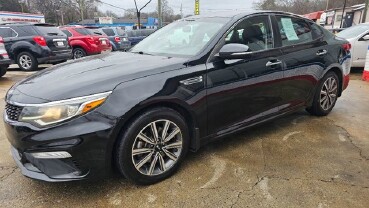 2019 Kia Optima in Cartersville, GA 30120