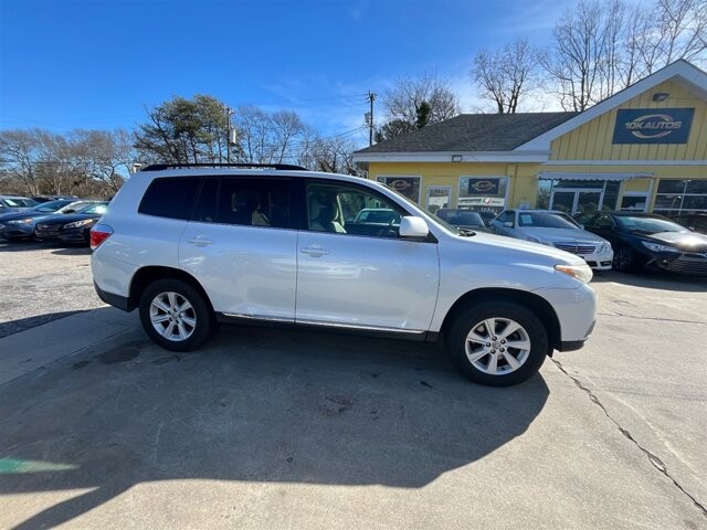 2012 Toyota Highlander in Greenville, SC 29607 - 18091486 3