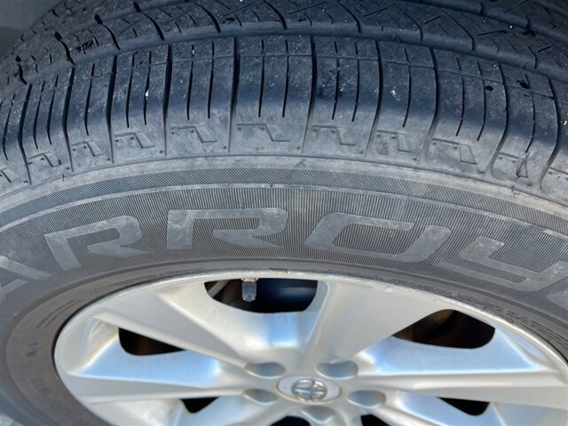 2012 Toyota Highlander in Greenville, SC 29607 - 18091486 11