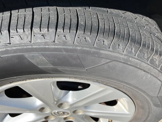 2012 Toyota Highlander in Greenville, SC 29607 - 18091486 12