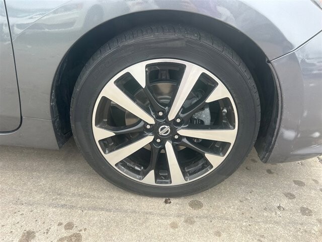 2018 Nissan Altima in Greenville, SC 29607 - 18091487 46
