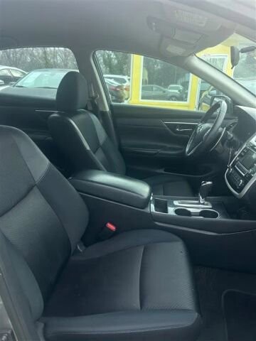 2018 Nissan Altima in Greenville, SC 29607 - 18091487 16