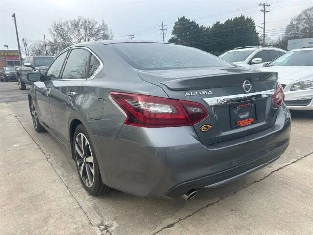 2018 Nissan Altima in Greenville, SC 29607 - 18091487 5