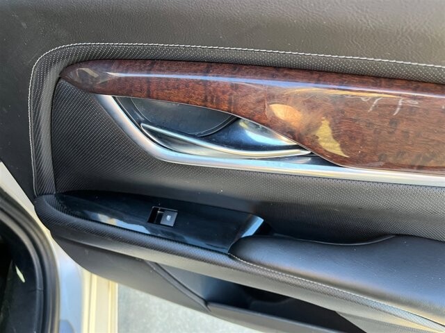 2013 Cadillac XTS in Greenville, SC 29607 - 18091488 17