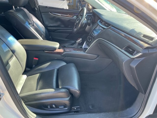 2013 Cadillac XTS in Greenville, SC 29607 - 18091488 12