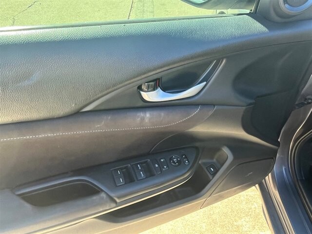 2019 Honda Insight in Greenville, SC 29607 - 18091489 20