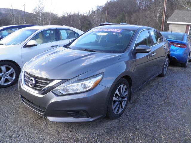 2017 Nissan Altima in Barton, MD 21521 - 18091496