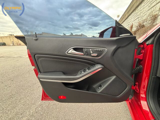2017 Mercedes-Benz CLA 250 in Decatur, GA 30032 - 18091499 40