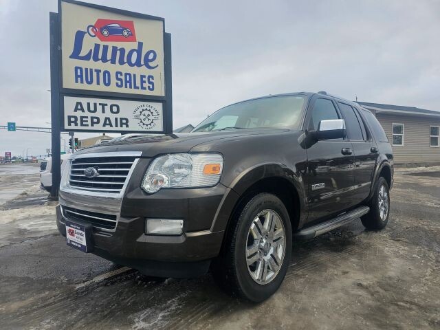 2008 Ford Explorer in Wadena, MN 56482 - 18091505