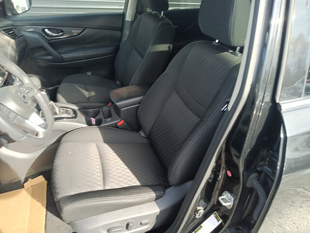 2019 Nissan Rogue in DuBois, PA 15801 - 18091516 6