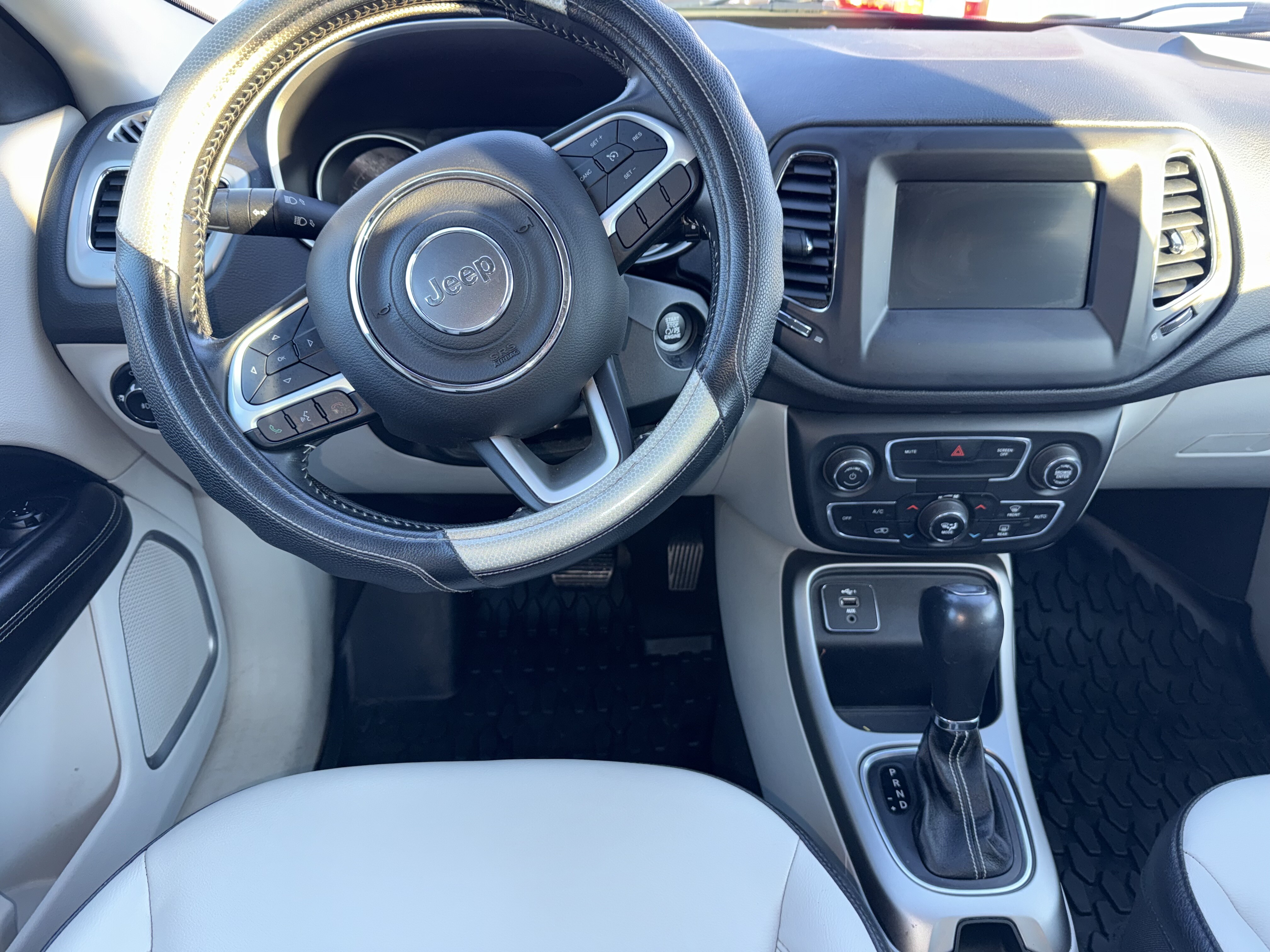 2020 Jeep Compass in Phoenix, AZ 85022 - 18091517 7