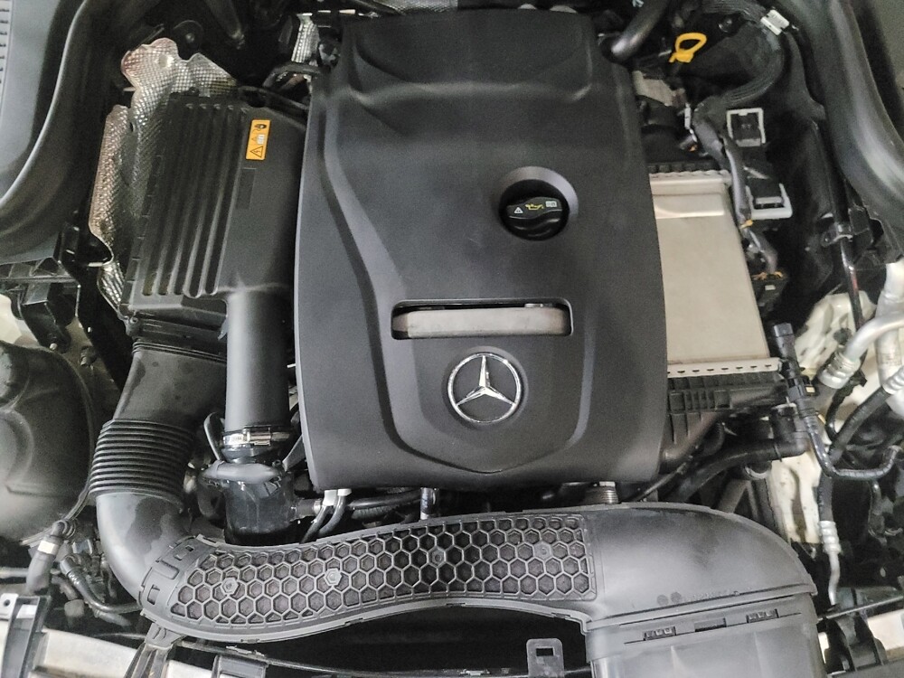 2018 Mercedes-Benz GLC 300 in New Castle, DE 19720 - 18091525 30