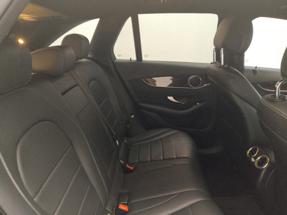 2018 Mercedes-Benz GLC 300 in New Castle, DE 19720 - 18091525 19