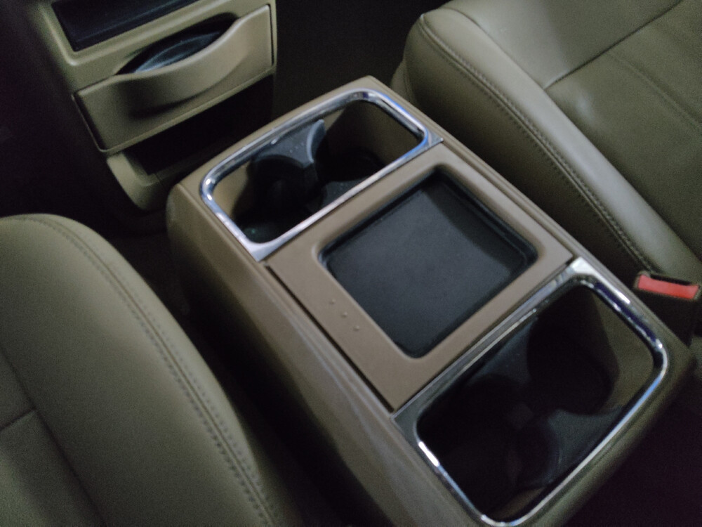 2015 Chrysler Town & Country in Conyers, GA 30094 - 18091526 26