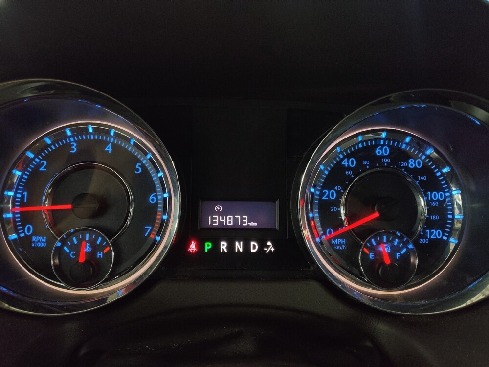 2015 Chrysler Town & Country in Conyers, GA 30094 - 18091526 23