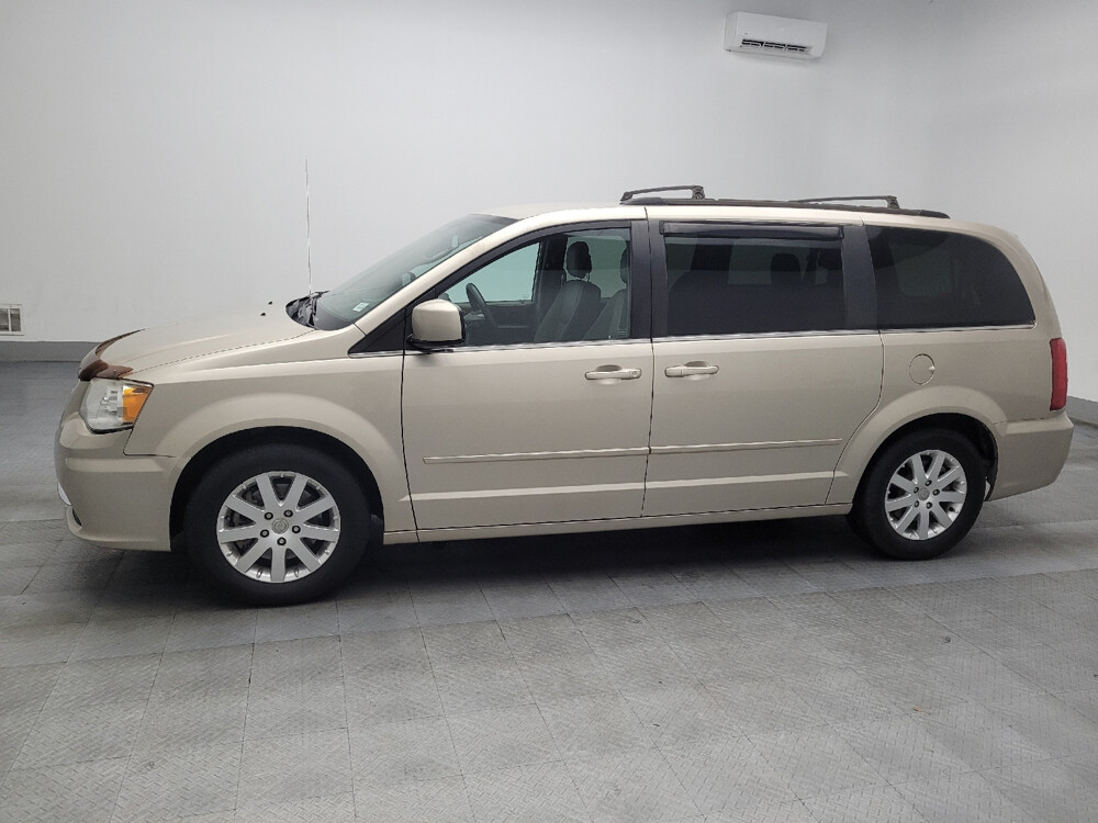 2015 Chrysler Town & Country in Conyers, GA 30094 - 18091526 2