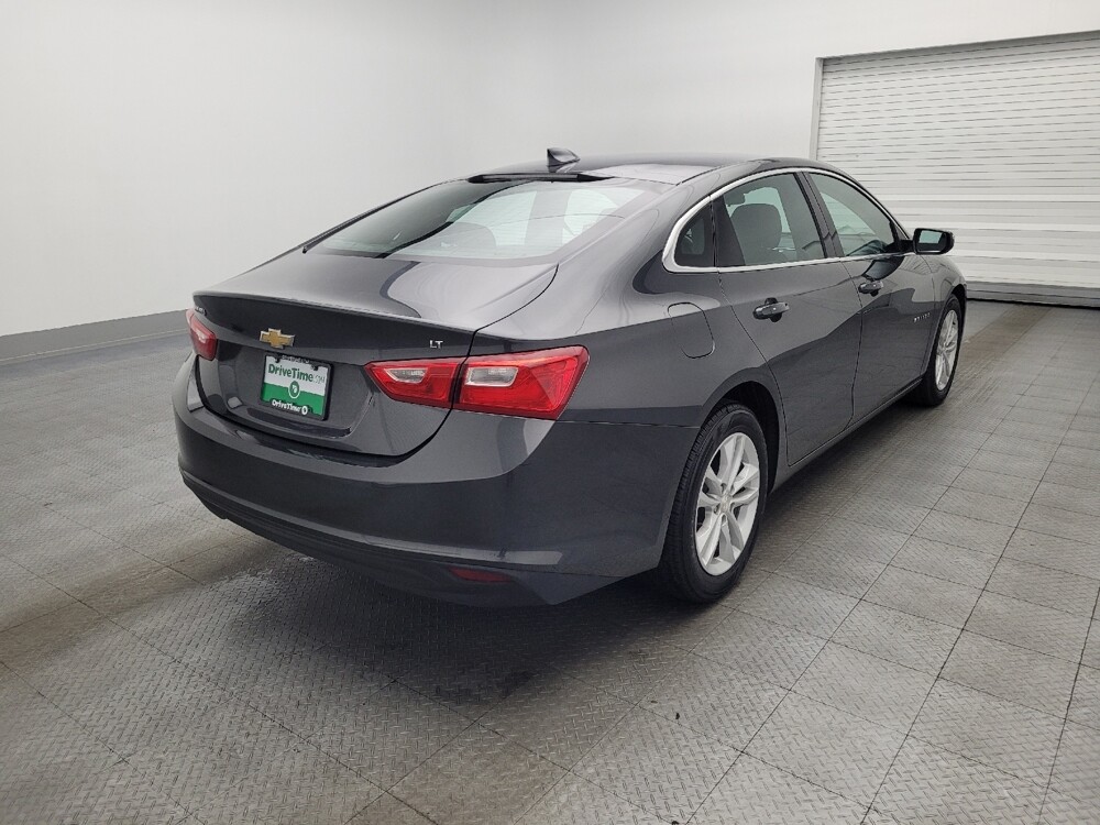 2016 Chevrolet Malibu in Hialeah, FL 33014 - 18091528 9