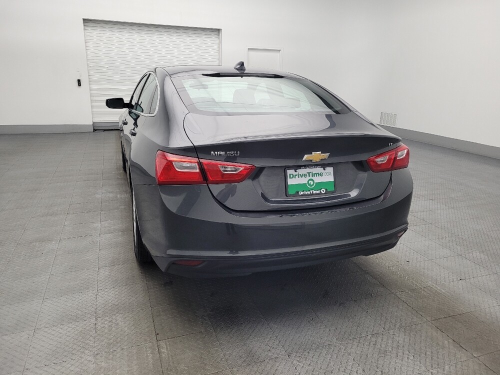 2016 Chevrolet Malibu in Hialeah, FL 33014 - 18091528 6