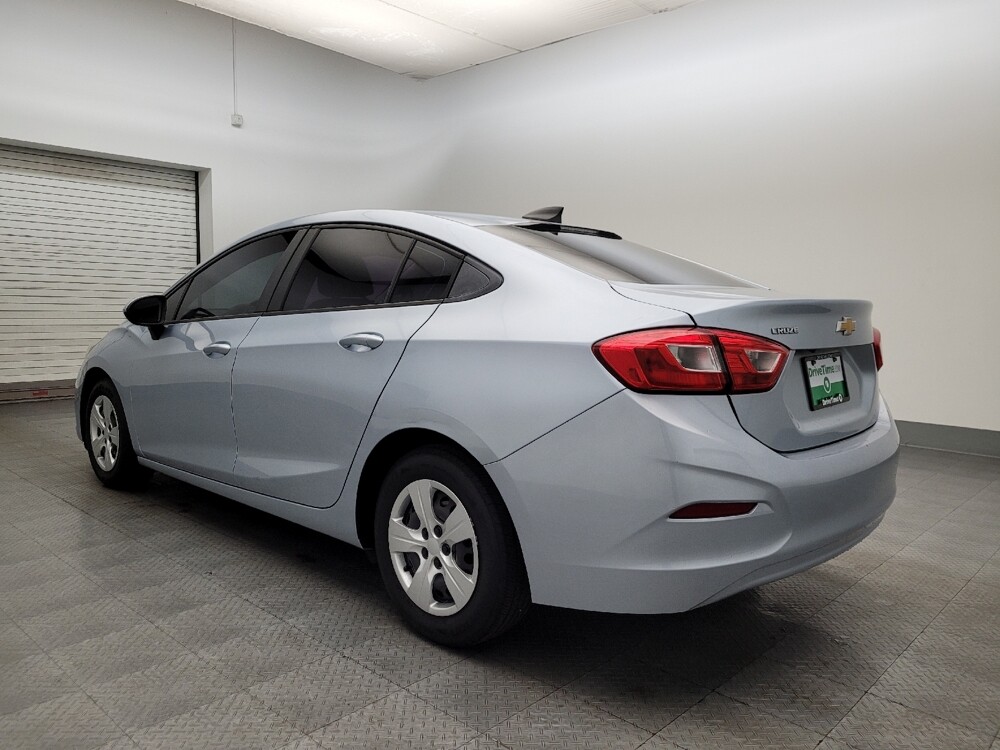 2017 Chevrolet Cruze in Albuquerque, NM 87123 - 18091531 5
