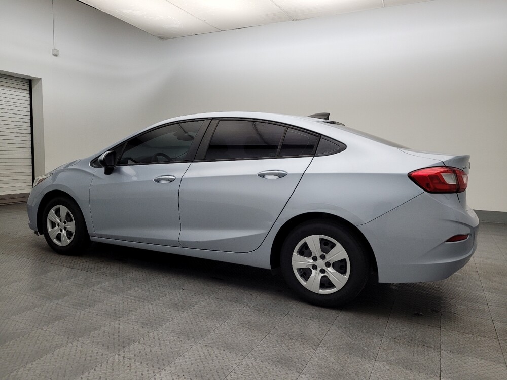 2017 Chevrolet Cruze in Albuquerque, NM 87123 - 18091531 3