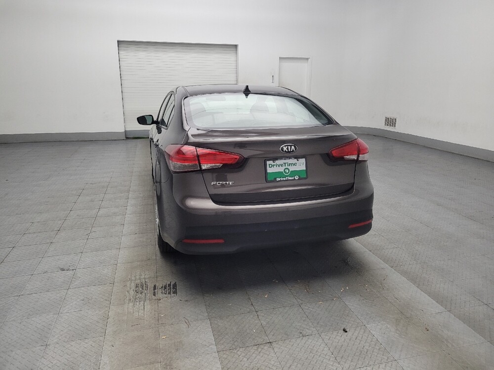 2017 Kia Forte in Morrow, GA 30260 - 18091537 6
