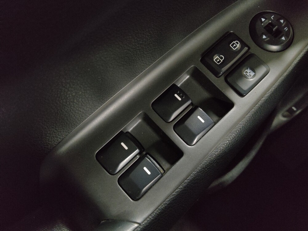 2017 Kia Forte in Morrow, GA 30260 - 18091537 27