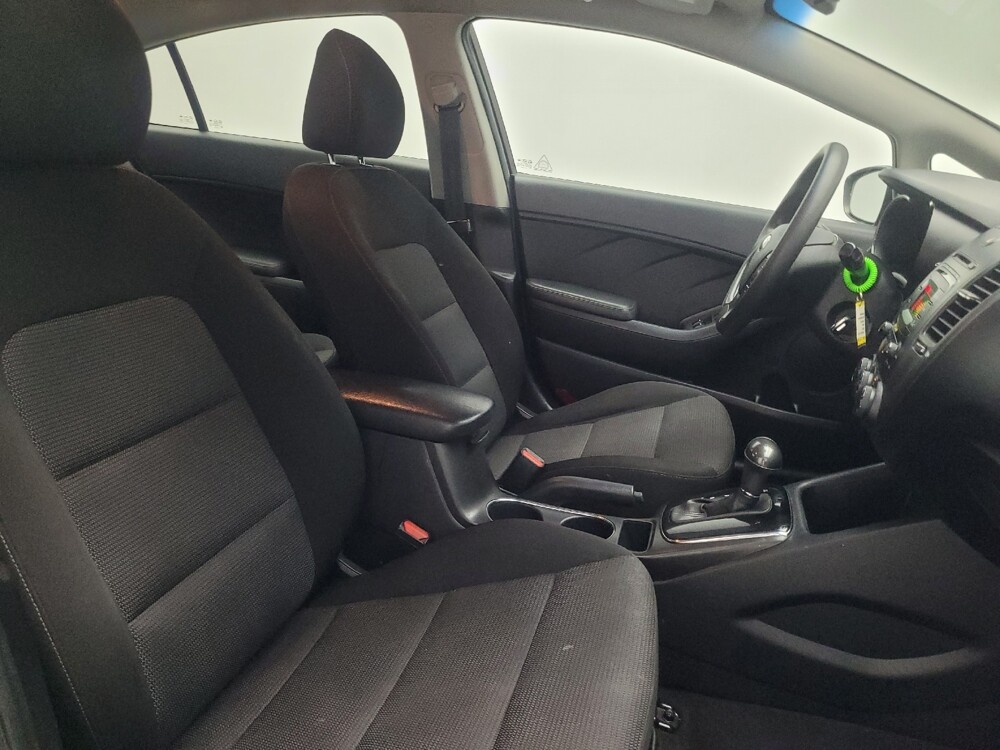 2017 Kia Forte in Morrow, GA 30260 - 18091537 21