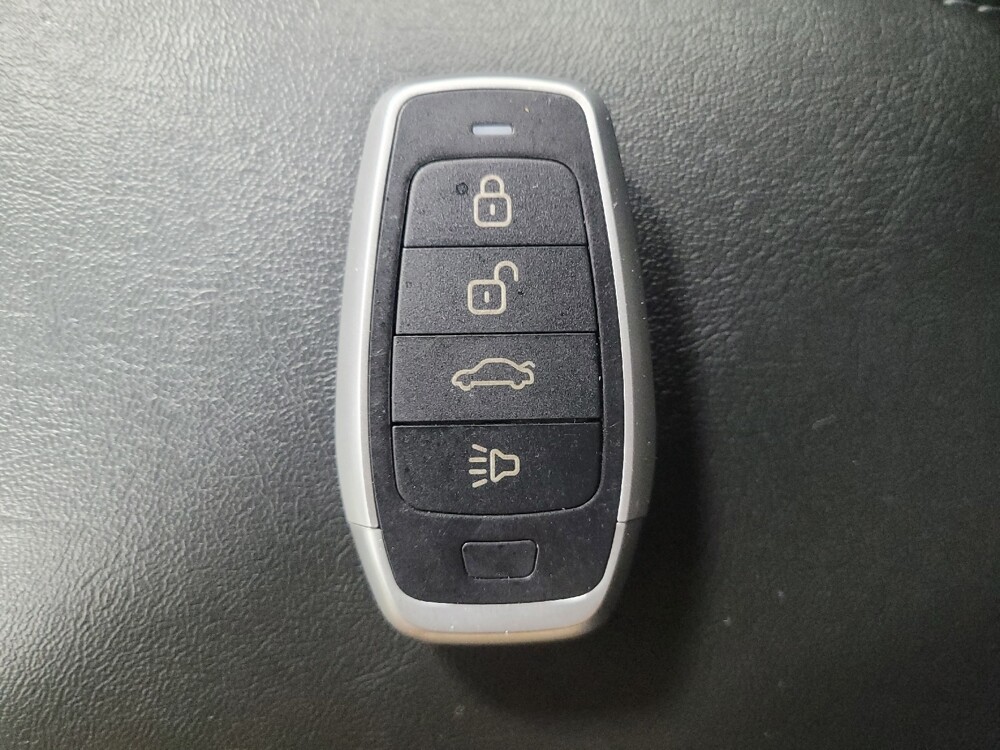 2019 Jeep Cherokee in Morrow, GA 30260 - 18091538 32